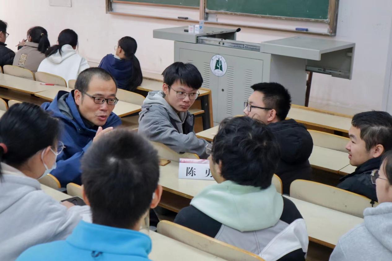 12.08 微电子公司见面会 蓝馨12 12.08 微电子公司见面会 蓝馨12